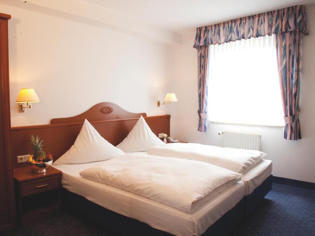 Hotel Felsenkeller Ruedesheim am Rhein Phòng bức ảnh